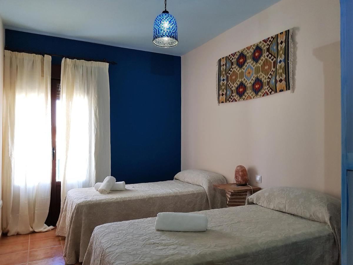 Casa Rural Blue Moon Guest House Cazalla de la Sierra Bagian luar foto